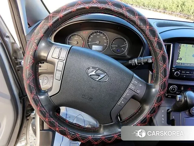 Hyundai The New Grand Starex id 3465096 из Кореи 19