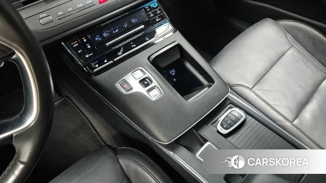 Hyundai The New Grandeur IG id 4196079 из Кореи 19