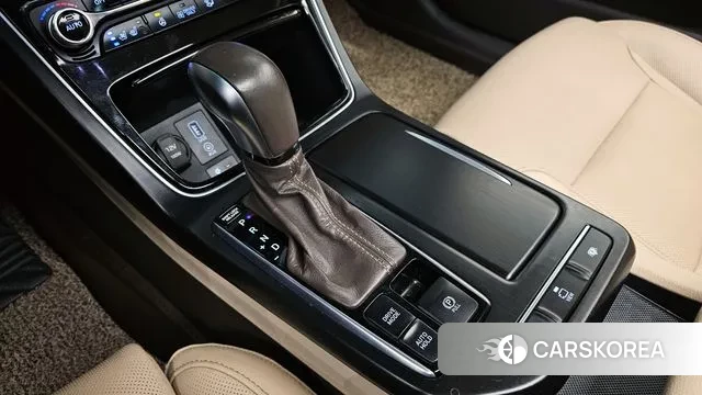 Hyundai Grandeur IG Hybrid id 3723497 из Кореи 19