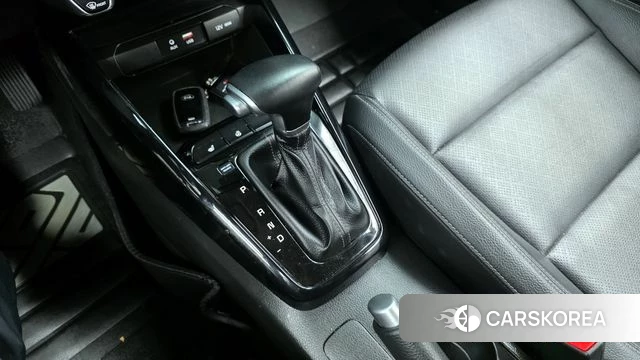 Kia Stonic id 4284034 из Кореи 19