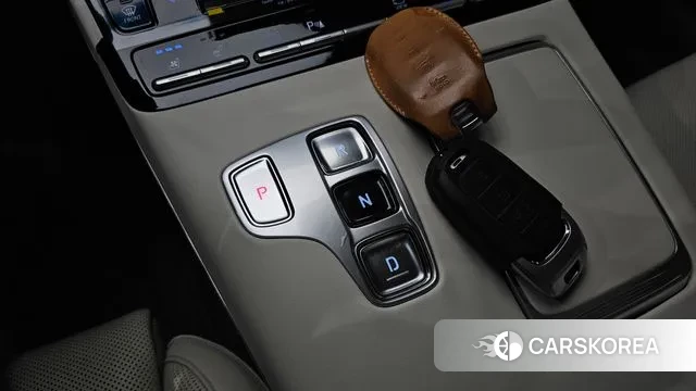 Hyundai The New Grandeur IG id 3060111 из Кореи 19