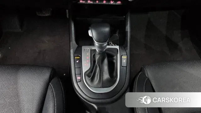 Kia Come New K3 id 2999840 из Кореи 19