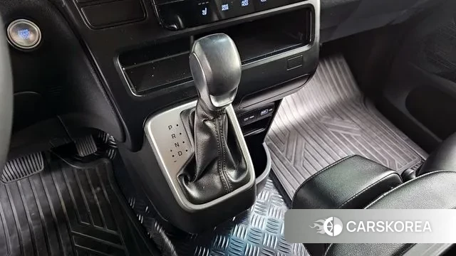 Hyundai Staria id 3518421 из Кореи 19