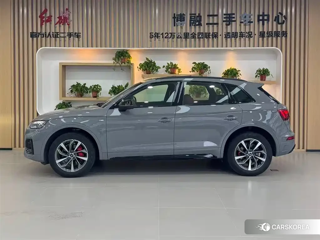 Audi Q5L id 4548086 из Китая 15
