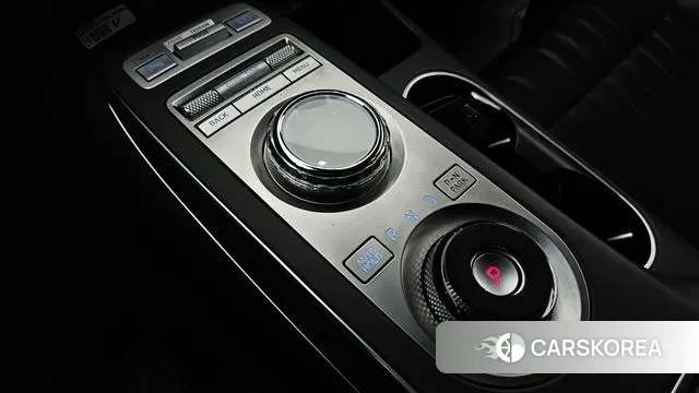 Genesis GV70 id 3615897 из Кореи 19