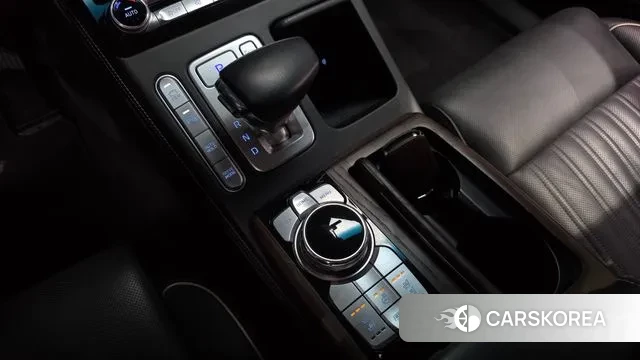 Genesis G90 id 3778629 из Кореи 19