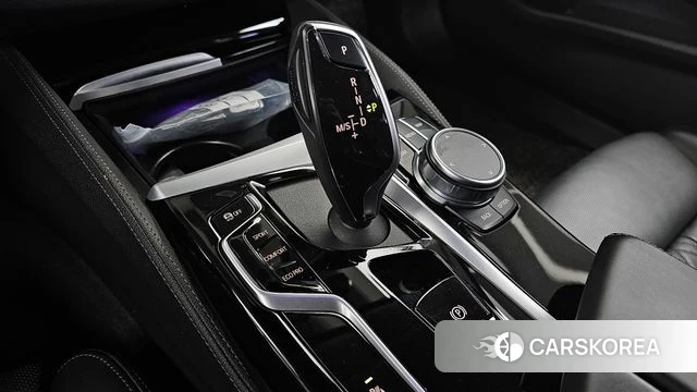 BMW 5 Series (G30) id 3833607 из Кореи 19