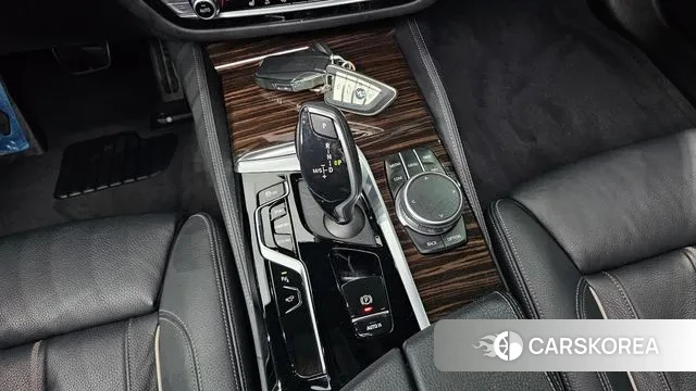 BMW 5 Series (G30) id 3556441 из Кореи 19