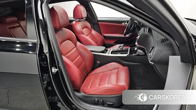 Kia Stinger id 3788866 из Кореи 19