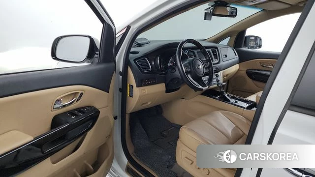 Kia The New Carnival id 3801530 из Кореи 18