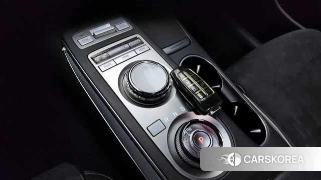 Genesis GV70 id 3586011 из Кореи 19