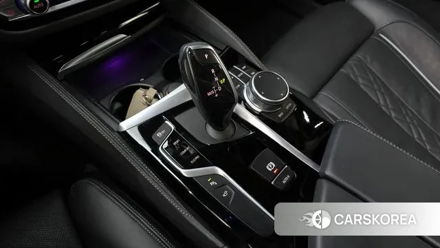 BMW 5 Series (G30) id 2981319 из Кореи 19