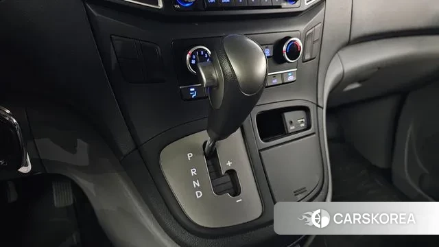 Hyundai The New Grand Starex id 3018001 из Кореи 19