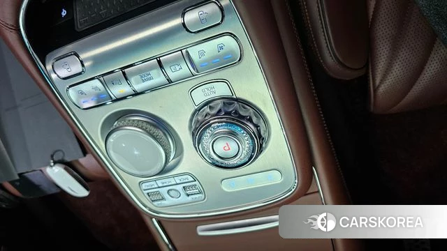 Genesis G90 (RS4) id 3818709 из Кореи 19