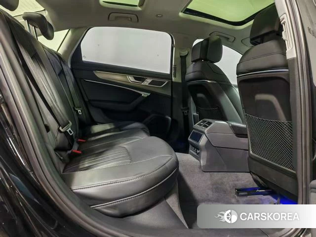 Audi A6L id 4260818 из Китая 16