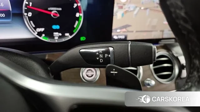 Mercedes-Benz E-Class W213 id 3789128 из Кореи 19