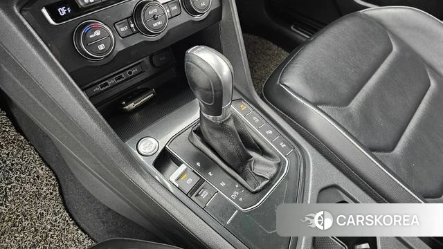 Volkswagen Tiguan Allspace id 3942923 из Кореи 19