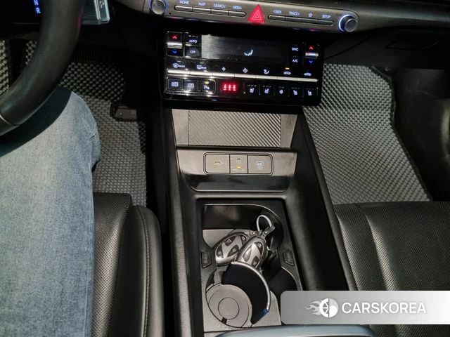 Hyundai Grandeur (GN7) id 3963737 из Кореи 19