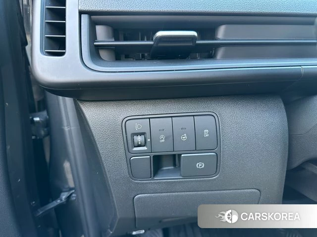 Hyundai Staria id 4266890 из Кореи 16