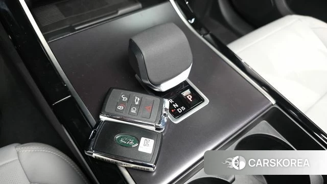 Land Rover Range Rover Velar id 4748810 из Кореи 30