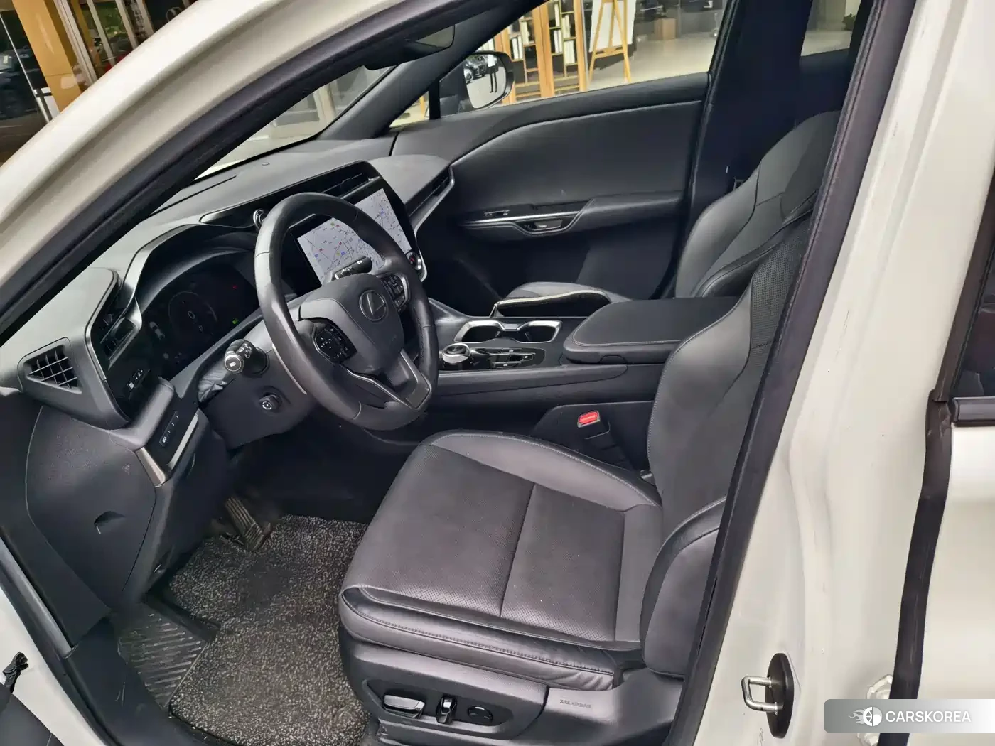 Lexus RZ id 4653933 из Китая 10