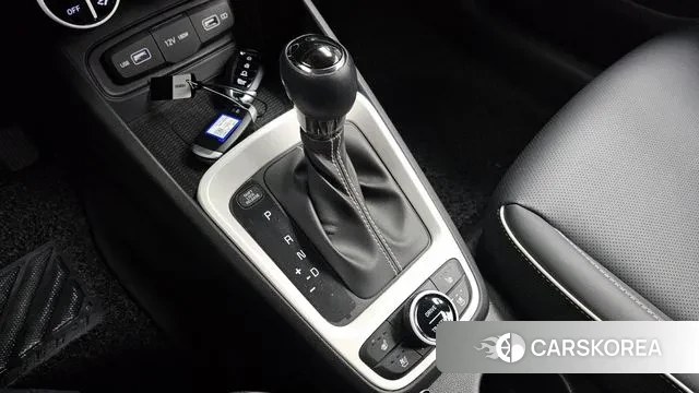 Hyundai Venue id 3518876 из Кореи 19