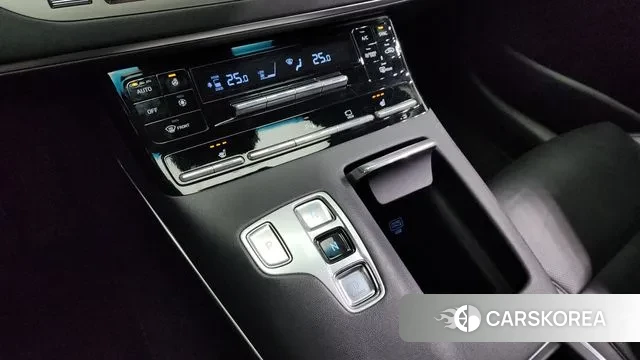 Hyundai The New Grandeur IG Hybrid id 3428456 из Кореи 19