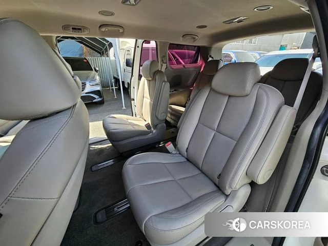 Kia All New Carnival id 4180782 из Кореи 16