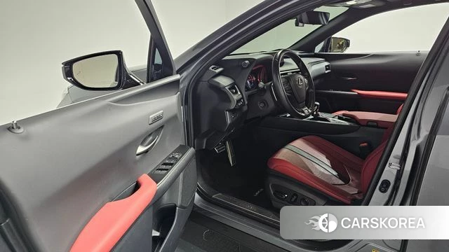 Lexus UX250h id 4362105 из Кореи 33