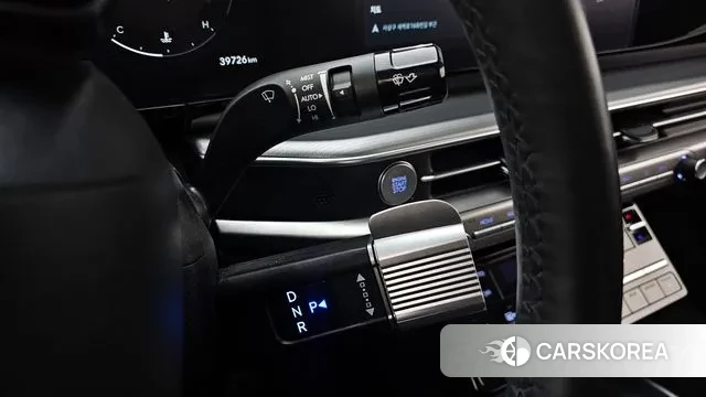 Hyundai Grandeur (GN7) id 3342186 из Кореи 19