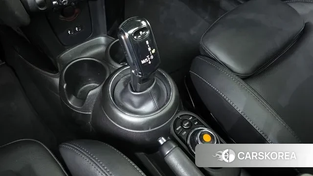 Mini Cooper id 3203010 из Кореи 19