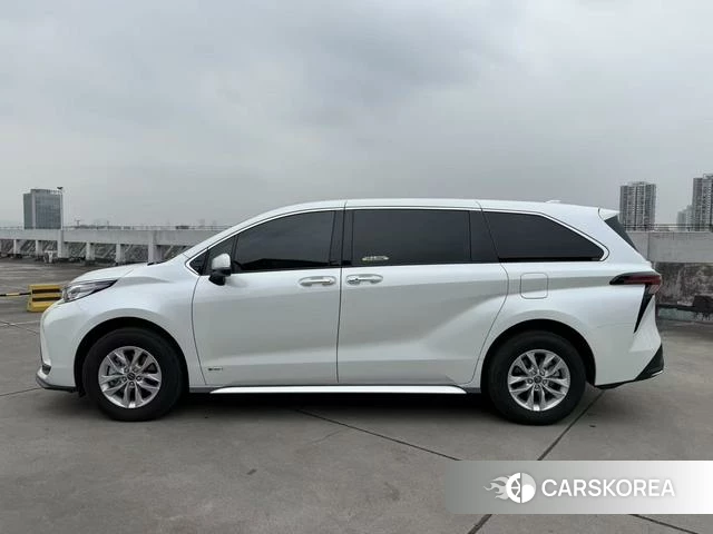 Toyota Grevia id 4260682 из Китая 9
