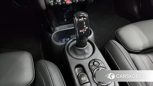 Mini Cooper S id 2914890 из Кореи 19