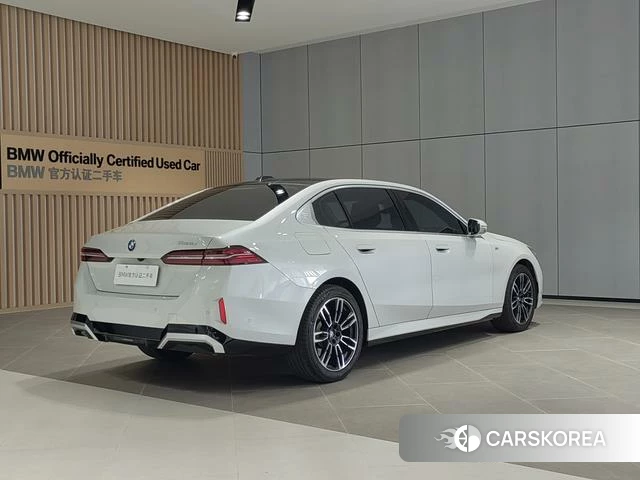 BMW 5 series id 4278302 из Китая 13