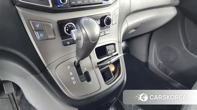 Hyundai The New Grand Starex id 3249199 из Кореи 19