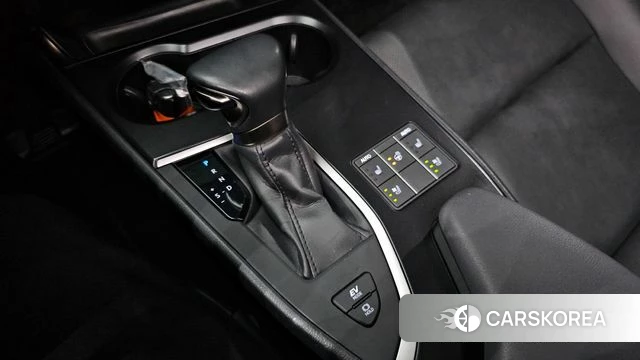 Lexus UX250h id 4322424 из Кореи 29