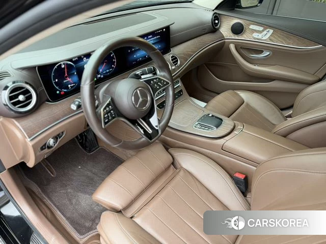 Mercedes-Benz E-class id 4333893 из Китая 9