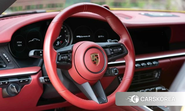 Porsche 911(992) id 4445507 из Кореи 19