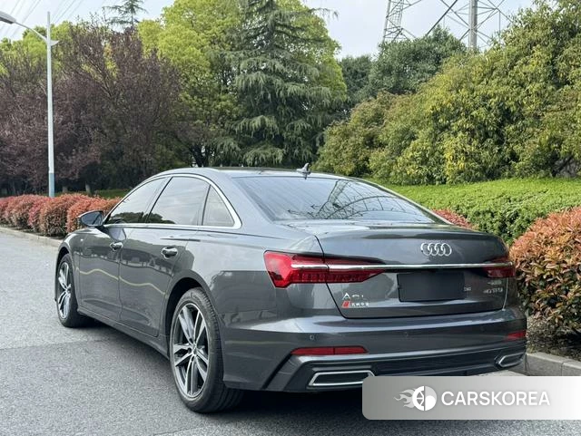 Audi A6L id 4265145 из Китая 14
