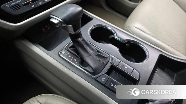 Kia The New Carnival id 4384644 из Кореи 32