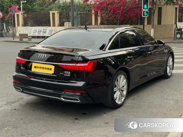 Audi A6L id 4314457 из Китая 29