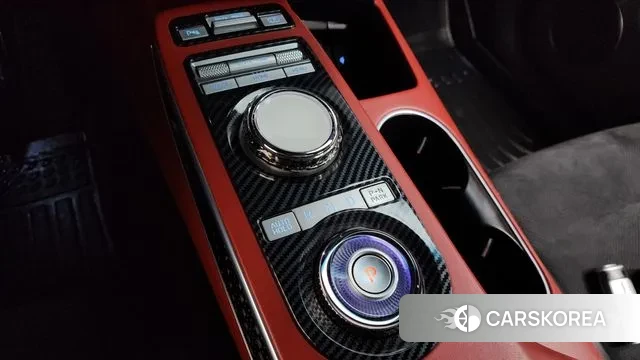 Genesis GV70 id 3503688 из Кореи 19