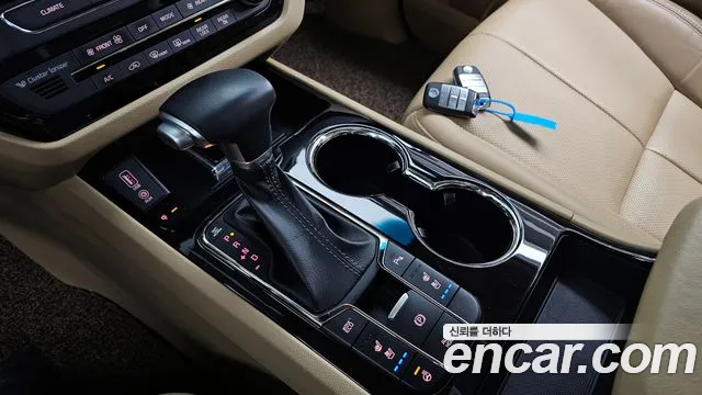 Kia The New Carnival id 2456975 из Кореи 19