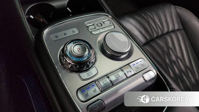 Genesis G90 (RS4) id 3850977 из Кореи 19