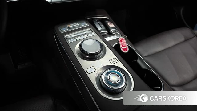 Genesis GV70 id 4178304 из Кореи 19