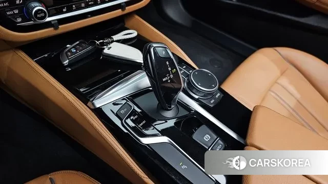 BMW 5 Series (G30) id 3254382 из Кореи 19