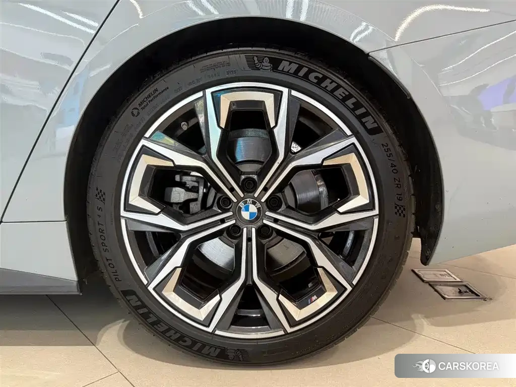 BMW 4 series id 4622356 из Китая 11