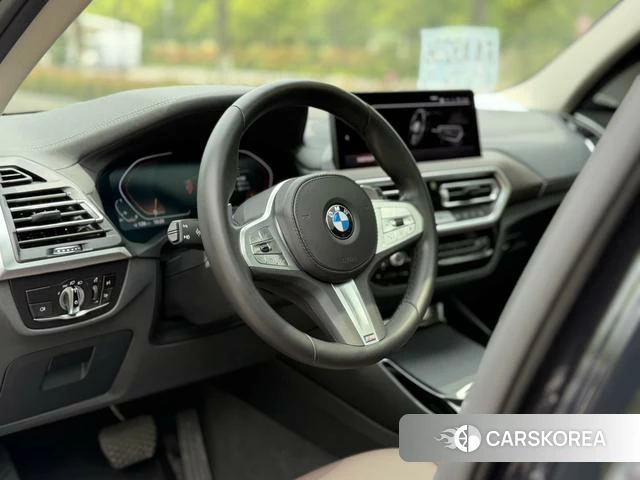 BMW X3 id 4358933 из Китая 21
