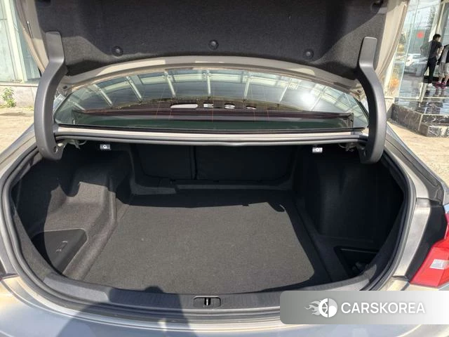 Buick Lacrosse id 4208484 из Китая 15