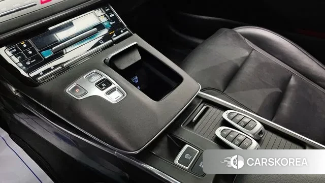 Hyundai The New Grandeur IG id 3716909 из Кореи 19